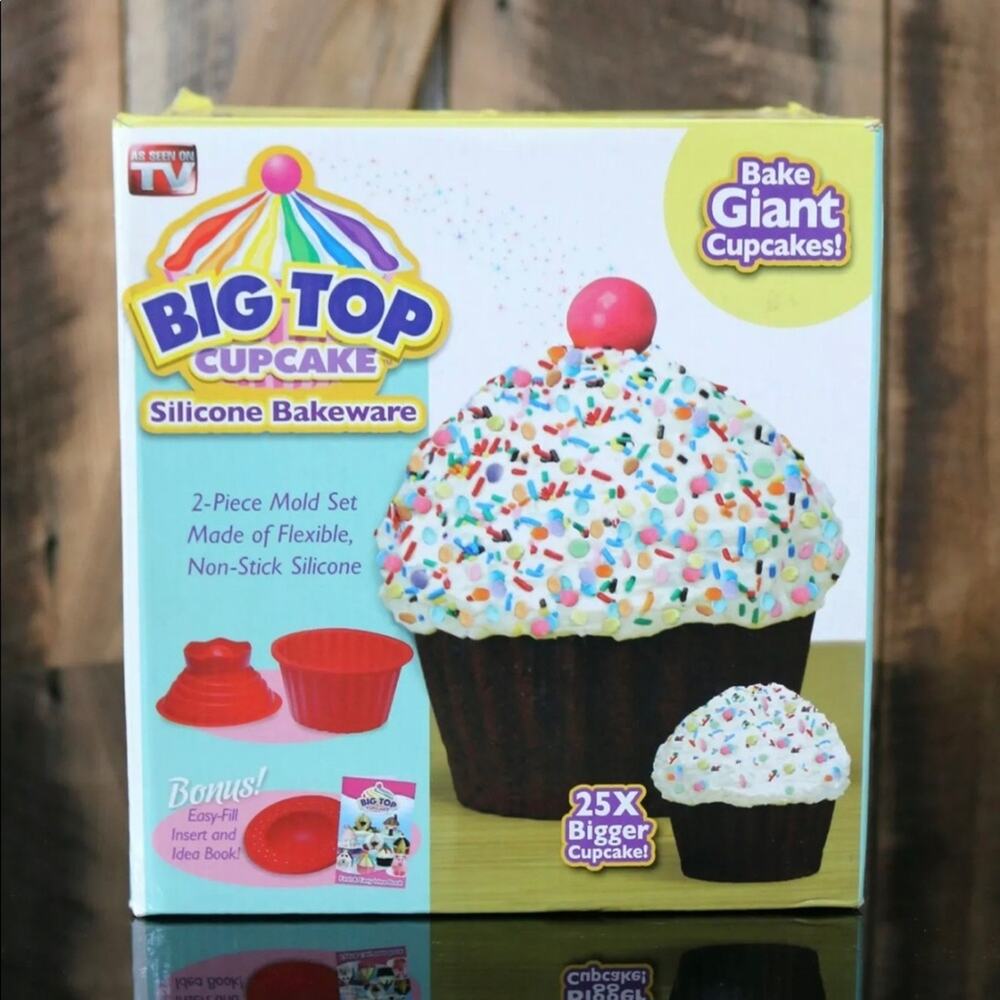 UNUSED Big Top‎ Cupcake Silicone Mold 3 Pc Bake Set
